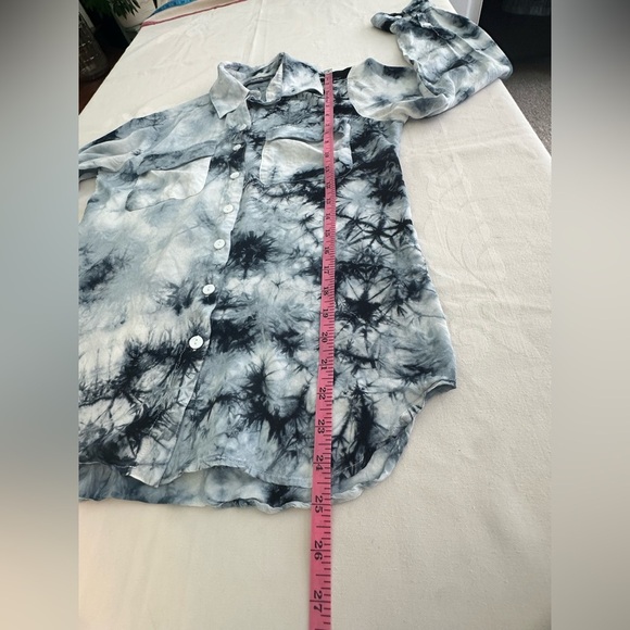 Nordstrom Tie Dye Button Up Top Size Small/Medium Whimsigoth - Picture 9 of 9
